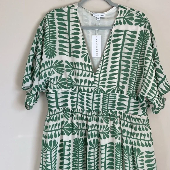Baltic Born Kimono Midi Dress Green Print NWT Size 1XL - Picture 8 of 13